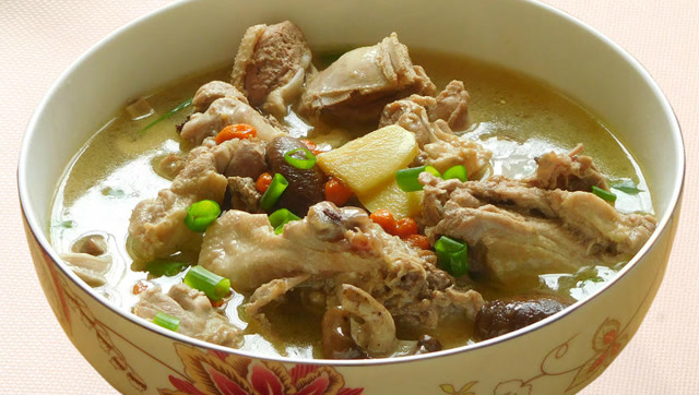 香菇老鸭汤怎么煲才好喝?女人越吃越美丽,后悔现在才知道!