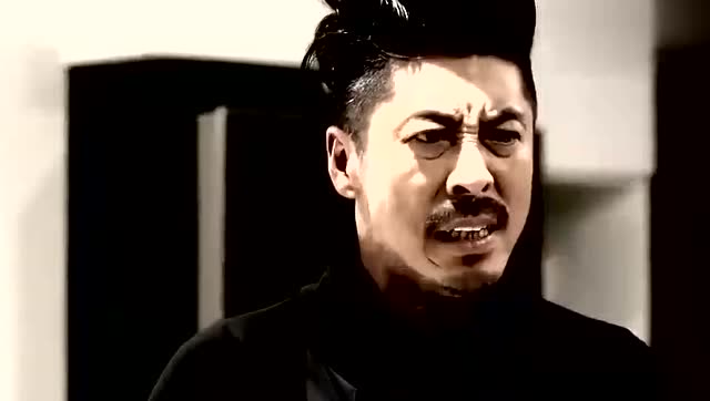 终极一班4: 黑龙潜入王玛丽的住处, 一不小心又被发现了