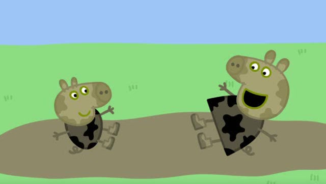 小猪佩奇和乔治玩跳泥坑,全身脏兮兮的,像两个小泥人