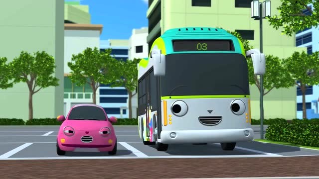 小公交车太友:小巴士在下班后非常努力的排练,他们真的很棒