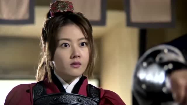 武大的小姐姐们:陶嫚曼饰穿越花木兰,扮演高武力值的角色有难度