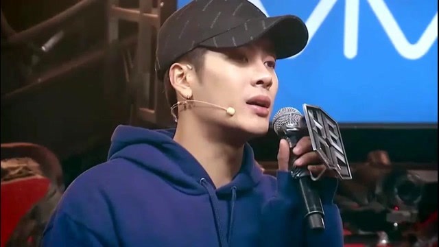 锁舞大神肖杰表演!街舞版卡路里