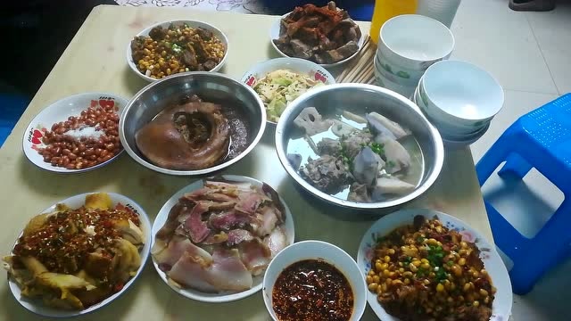 姑爷生日,漂亮表妹准备一大桌家常菜款待,这才是家的味道