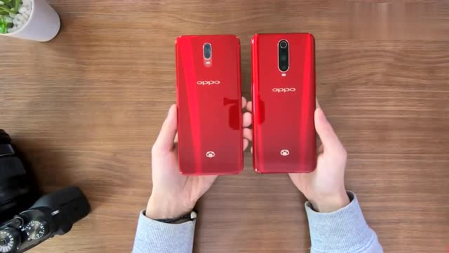 oppor17新年红手机,自带祥云小金猪,镜头边框竟然还是镀金的