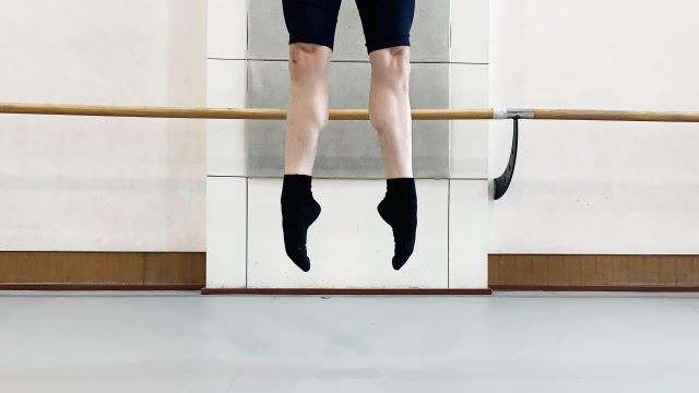 芭蕾公社saute小跳讲解