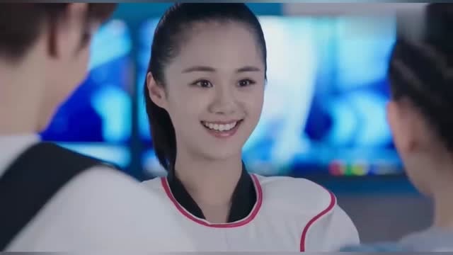 旋风少女:戚百草也学会调皮了如此的怼金敏珠,好可爱呀!