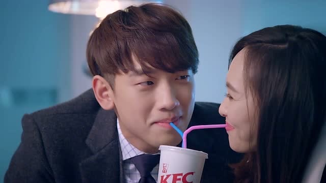 萧亮迟到,米朵独自在公司睡着,萧亮赶到两人甜蜜兜风!