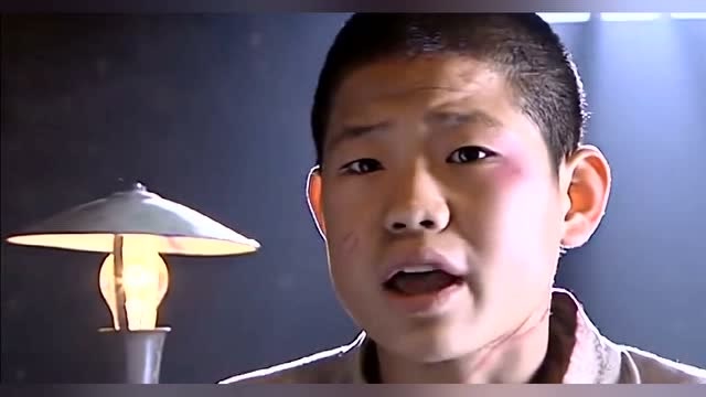 嘎子挑拨斋藤和歪嘴汉奸,说的斋藤迷迷糊糊,歪嘴都被套进去了