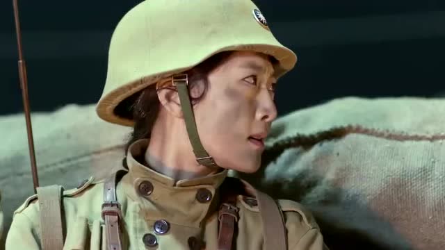 黄河英雄美女军官英姿飒爽宁死不当俘虏要和鬼子死拼到底
