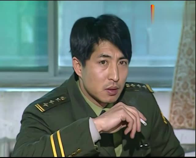 插翅难逃:大陆警方抓住男子,几句话让他招了,张世豪完犊子!