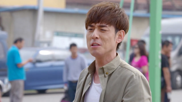 淘气爷孙:陈薇薇告诉王东个好消息,把王东开心坏了