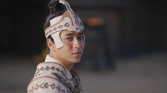 九州缥缈录:羽然公主演武场大呼,姬野受伤,吕归尘变了神色!