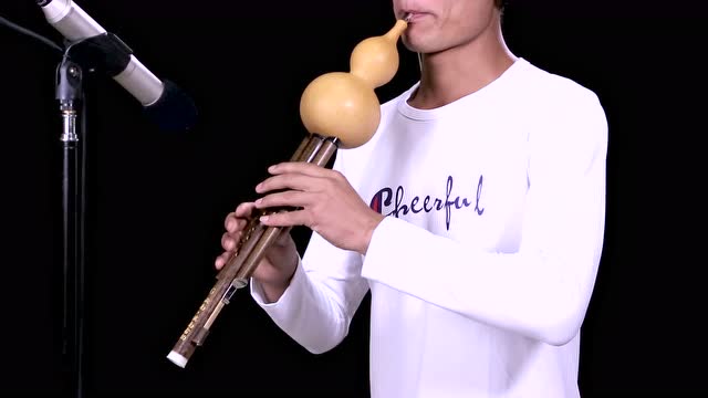 《赶摆归来时》葫芦丝歌曲 演奏视频
