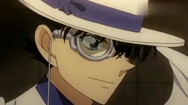 怪盗基德:中枪后毫发无损?因为他是穿了防弹衣的怪盗基德本人!