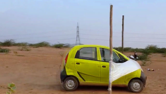 印度阿三汽车制造质量如何?牛人用塑料薄膜测试,结果真尴尬啊!