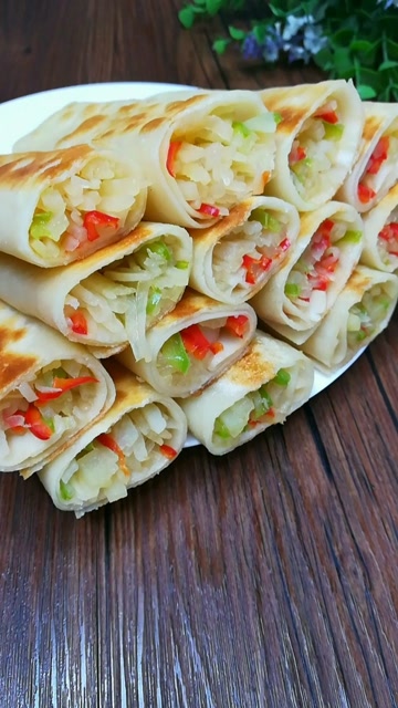 筋饼卷土豆丝,一锅不够吃