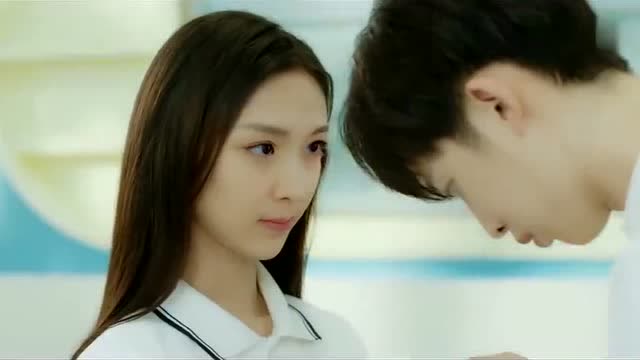 时光与你都很甜杨若盈受伤趁机向陆一白表明心意陆一白婉拒