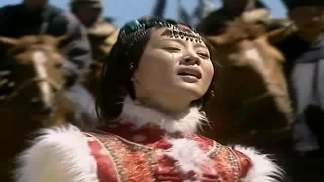 蓝齐儿看到胤禔杀了葛尔丹,伤心过度昏倒了
