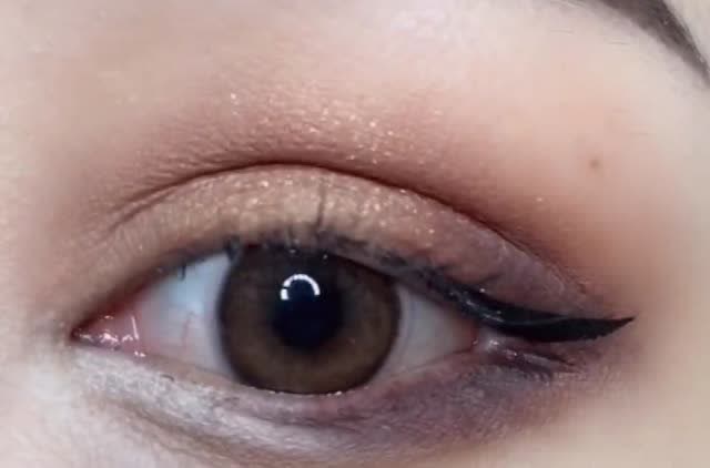 精神小妹社会眼妆,这样画太帅了,没有人敢惹你,超简单