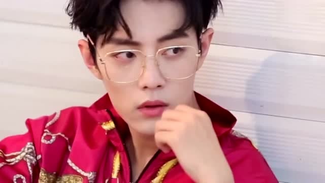 肖战多角度混剪配上《野狼disco》,真是太a太帅了