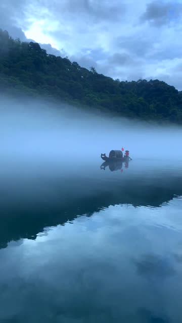 长风破浪会有时,直挂云帆济沧海