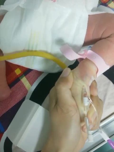 四维看男女 打针难,打留置针更难,打小孩留置针难上加难