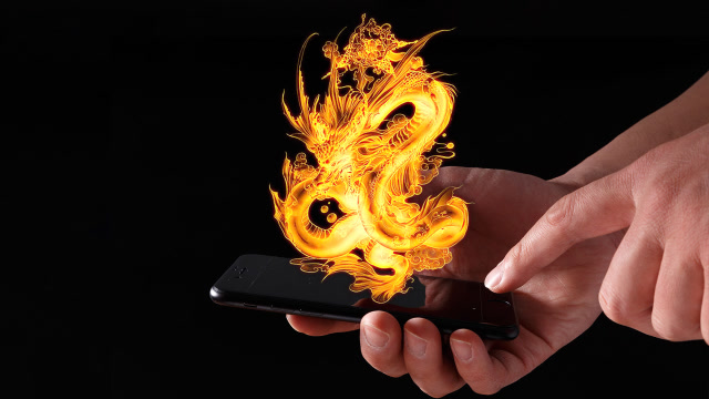 教你在手机上放两条金龙,悬浮在桌面上,来回盘旋,很霸气