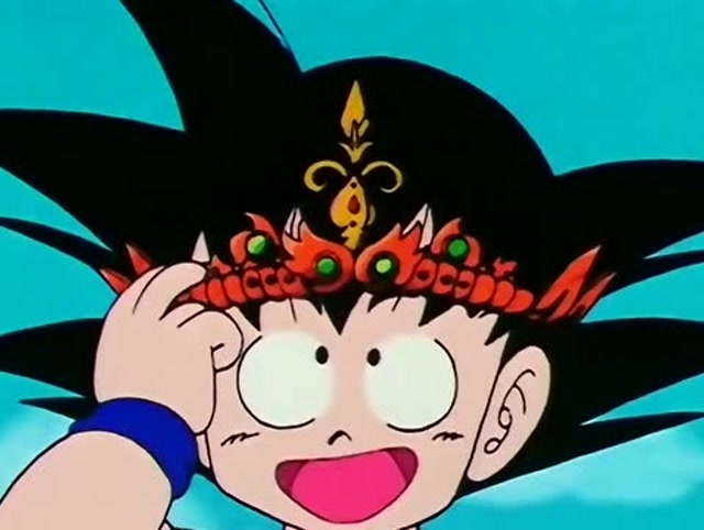 七龙珠:悟空随手戴上皇冠,笑嘻嘻以为通过修炼,没想到被雷给劈了