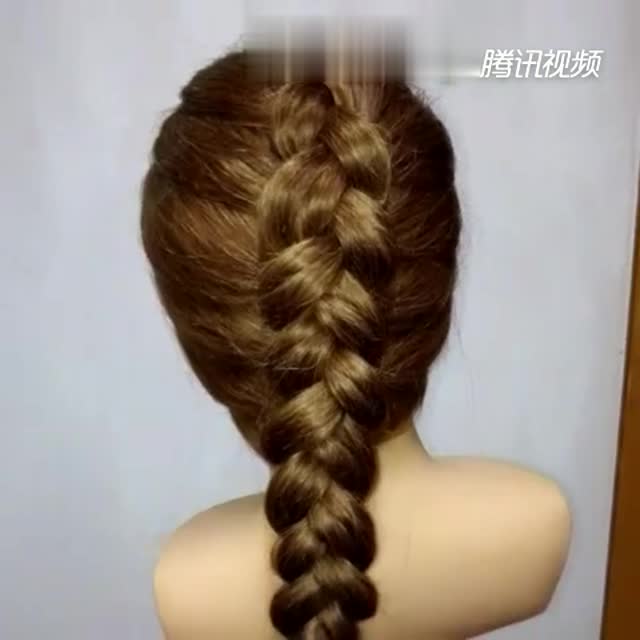 3股反蜈蚣辫反辫比正辫要立体很多哟