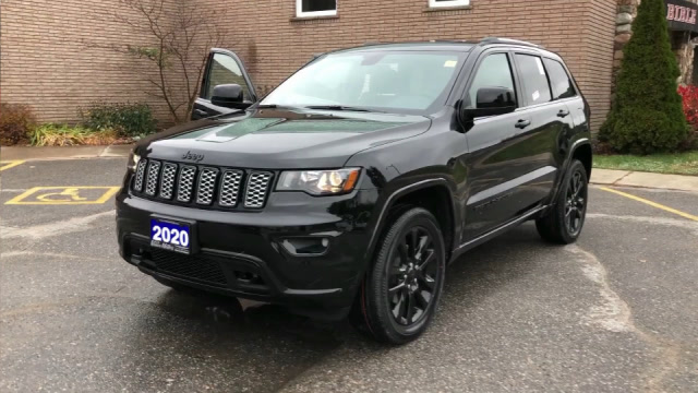 2020款吉普大切诺基抢先实拍,了解外观内饰后,等不等自己拿主意