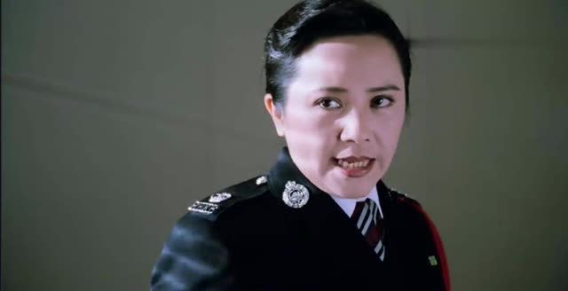 逃学威龙2:局长帮周星驰吴孟达一起打犯人
