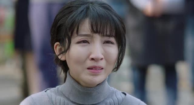 我怕来不及大结局:晶晶挺着大肚子回家奔丧,亲戚们都傻眼了