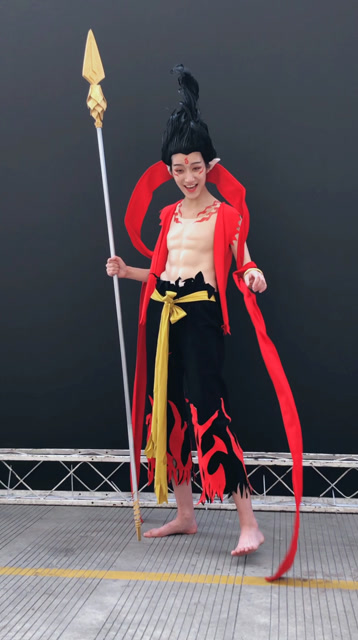 哪吒的八块腹肌亮了!