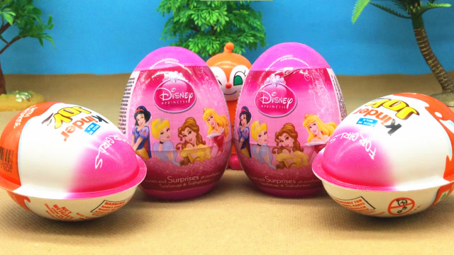迪士尼白雪公主玩具蛋 女孩版健达奇趣蛋