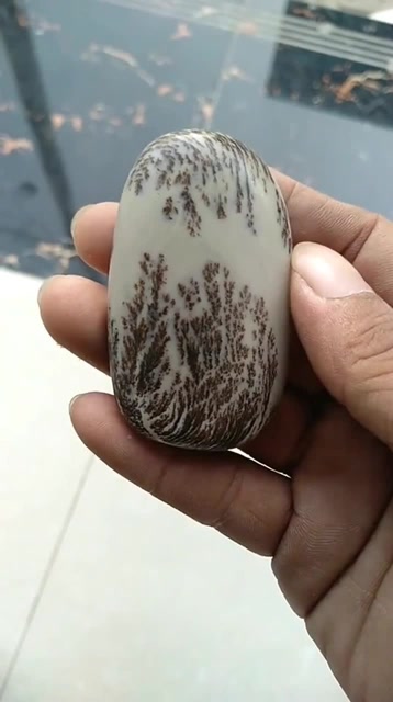 天然草花玉(手玩件)