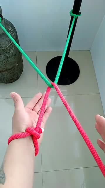 据说这是古代逃脱术,以后不要这样系绳子了