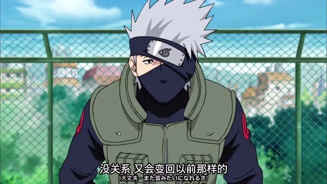 电光石火间,卡卡西救下小樱,佐助已经被仇恨蒙蔽了双眼