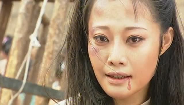 《倩女奇冤》窦娥问斩,不料她最后提出的要求竟然是这些,感人