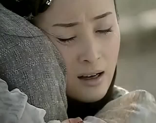 风云争霸:北堂馨儿奔溃的打着原啸天,为什么要不辞而别