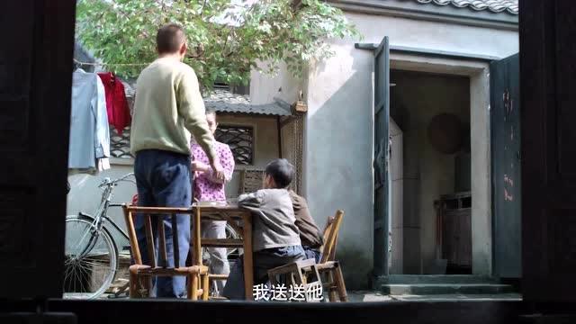 "坐88路车回家"小乞丐去元帅家蹭吃馄饨,元帅最后收养了他!