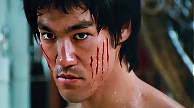 李小龙 电影 龙争虎斗 一个人 独闯龙潭虎穴