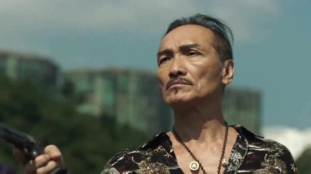 使徒行者3:有钱能使鬼推磨,欢喜哥出手就是阔绰