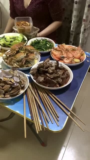 来大姨家混饭吃了