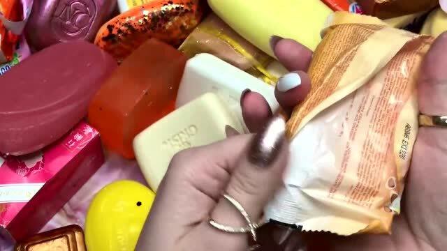 拆香皂解压,拆拆拆,根本停不下来,看着太减压了!