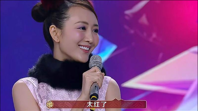 王鸥模仿王菲"凡尔赛"片段,还跟"谢霆锋"对戏,这语气拿捏太到位