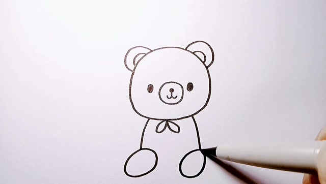 大熊的拥抱节简笔画图片