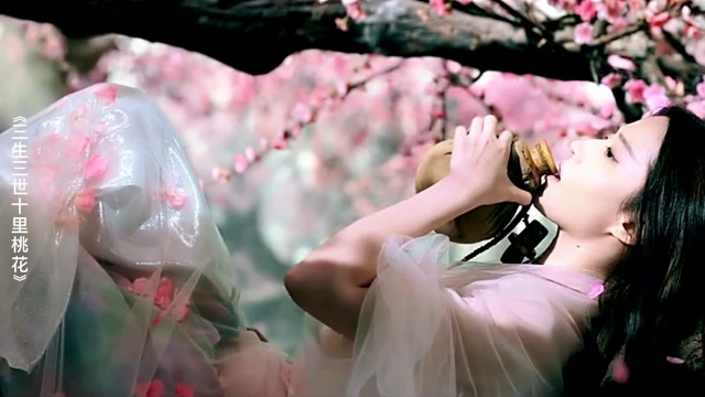 盘点三个版本的"女侠饮酒"刘亦菲演的白浅饮酒,好凄美!