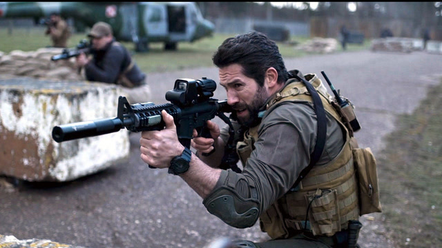 斯科特阿金斯2021最新动作大片《一击》一镜到底燃炸爆裂!