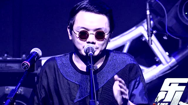 衣湿乐队《放了我》