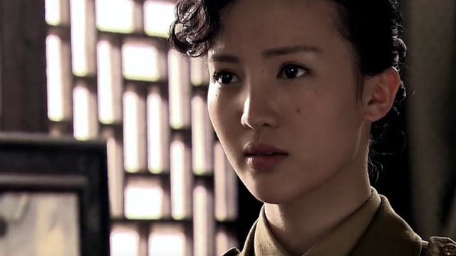 《桐柏英雄》第14集03:韩梅霜劝父亲放张福成离开,谁知竟被父亲责骂